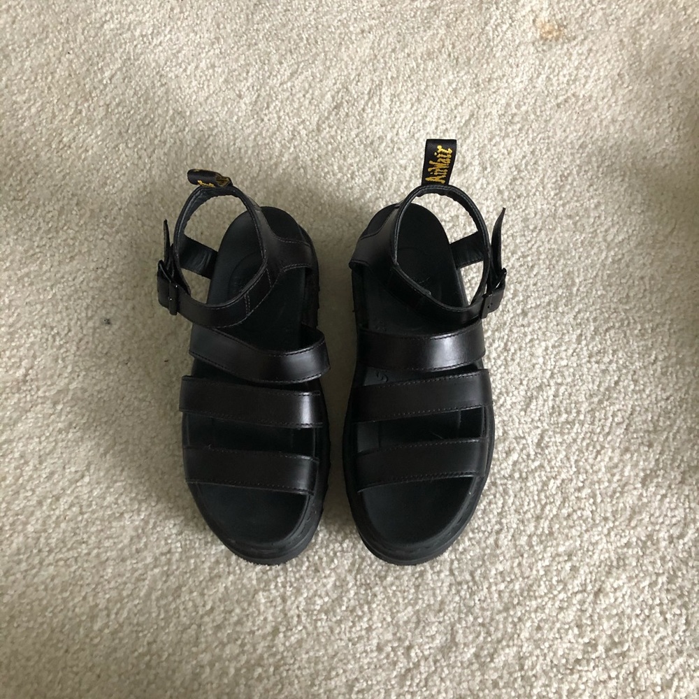 BLAIRE PLATFORM SANDAL - DR. MARTEN